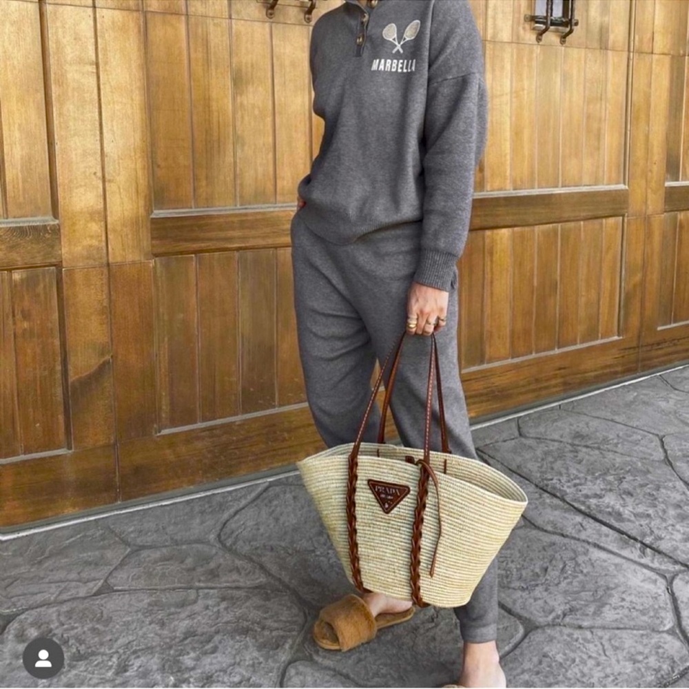 Ell and Emm | Pant | Capri Knit Pant - Picture 7 of 10